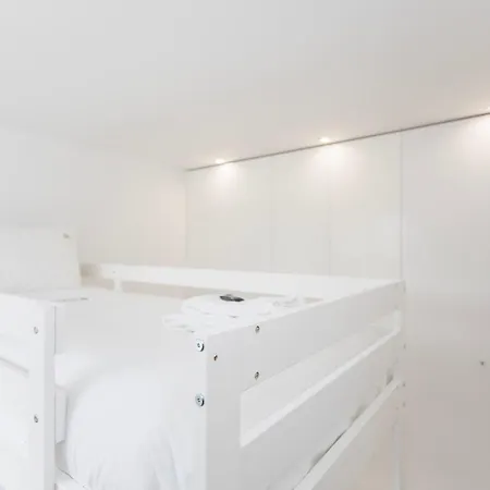 Liiiving In Matosinhos- Colorwave Terrace House בית נופש