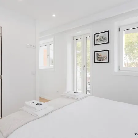 Liiiving In Matosinhos- Colorwave Terrace House *