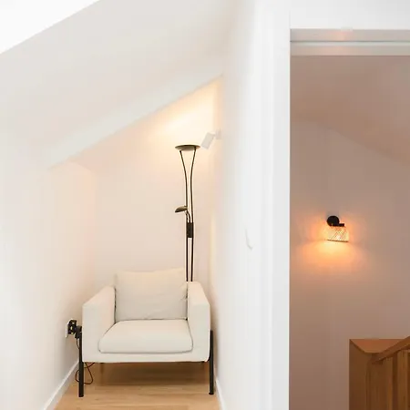 בית נופש Liiiving In Matosinhos- Colorwave Terrace House *