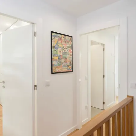 Liiiving In Matosinhos- Colorwave Terrace House Vakantiehuis Matosinhos (Porto)