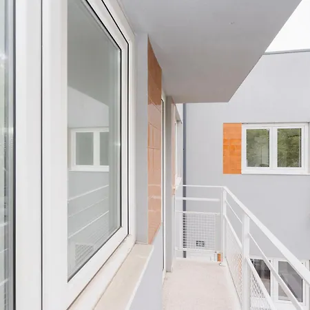 Liiiving In Matosinhos- Colorwave Terrace House *