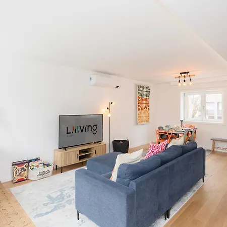 Liiiving In Matosinhos- Colorwave Terrace House * מטוסיניוס