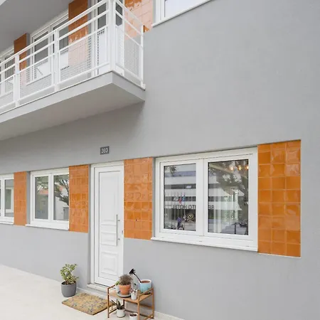 Liiiving In Matosinhos- Colorwave Terrace House *