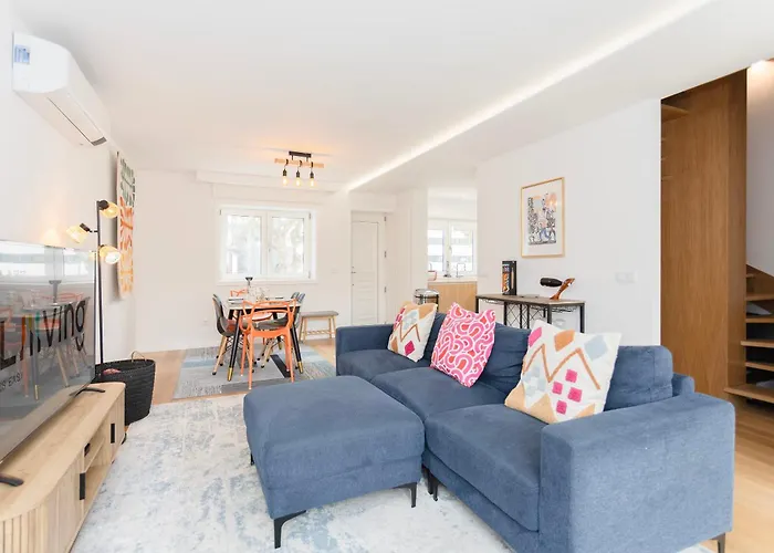 Semesterbostad Liiiving In Matosinhos- Colorwave Terrace House Matosinhos (Porto)