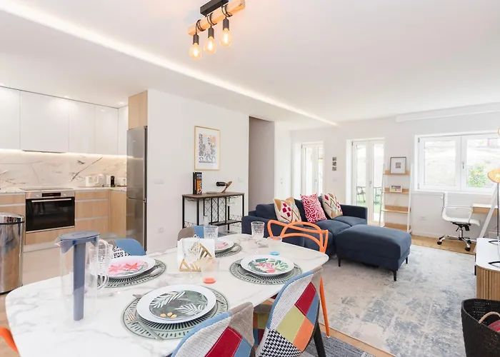 Liiiving In Matosinhos- Colorwave Terrace House Σπίτι διακοπών